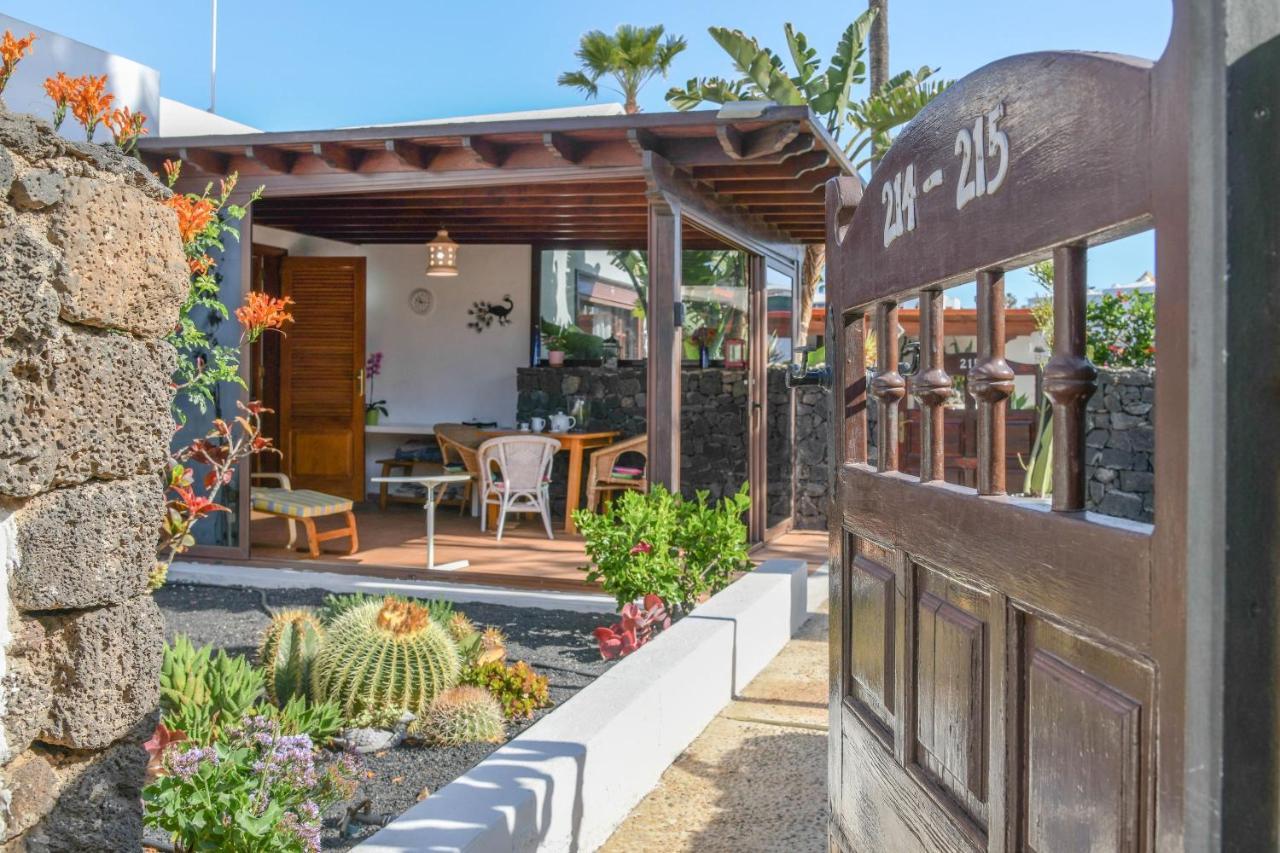 קוסטה טגוויסה Bungalow Playa Bastian מראה חיצוני תמונה